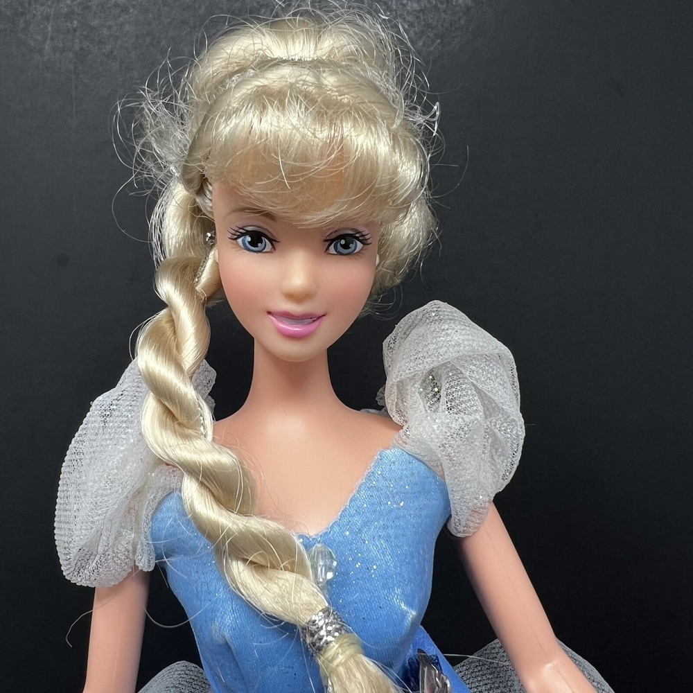 Princess Cinderella Disney Store Exclusive 12" Play Doll Blonde Hair Blue Eyes
